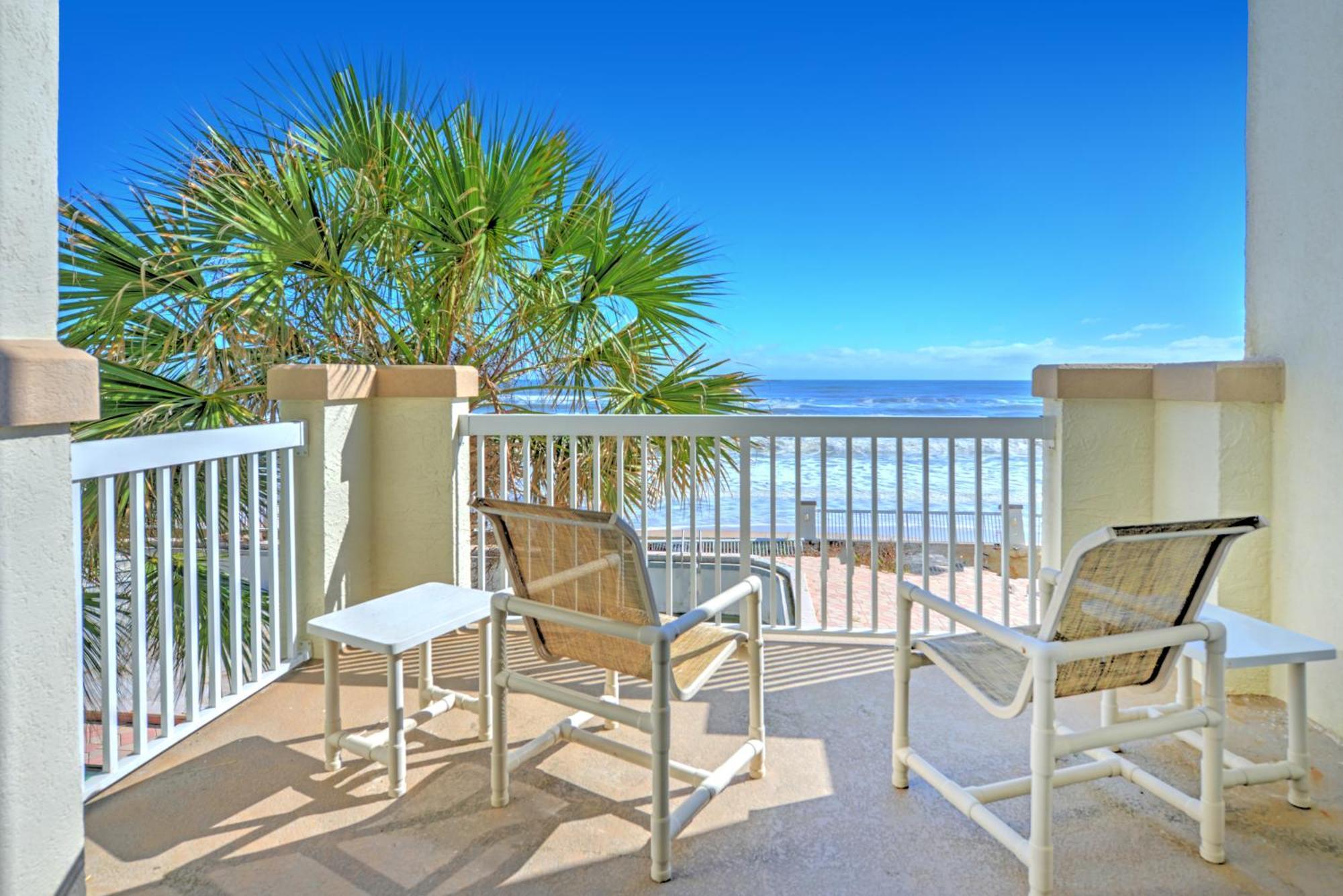 Junior Suite with Balcony