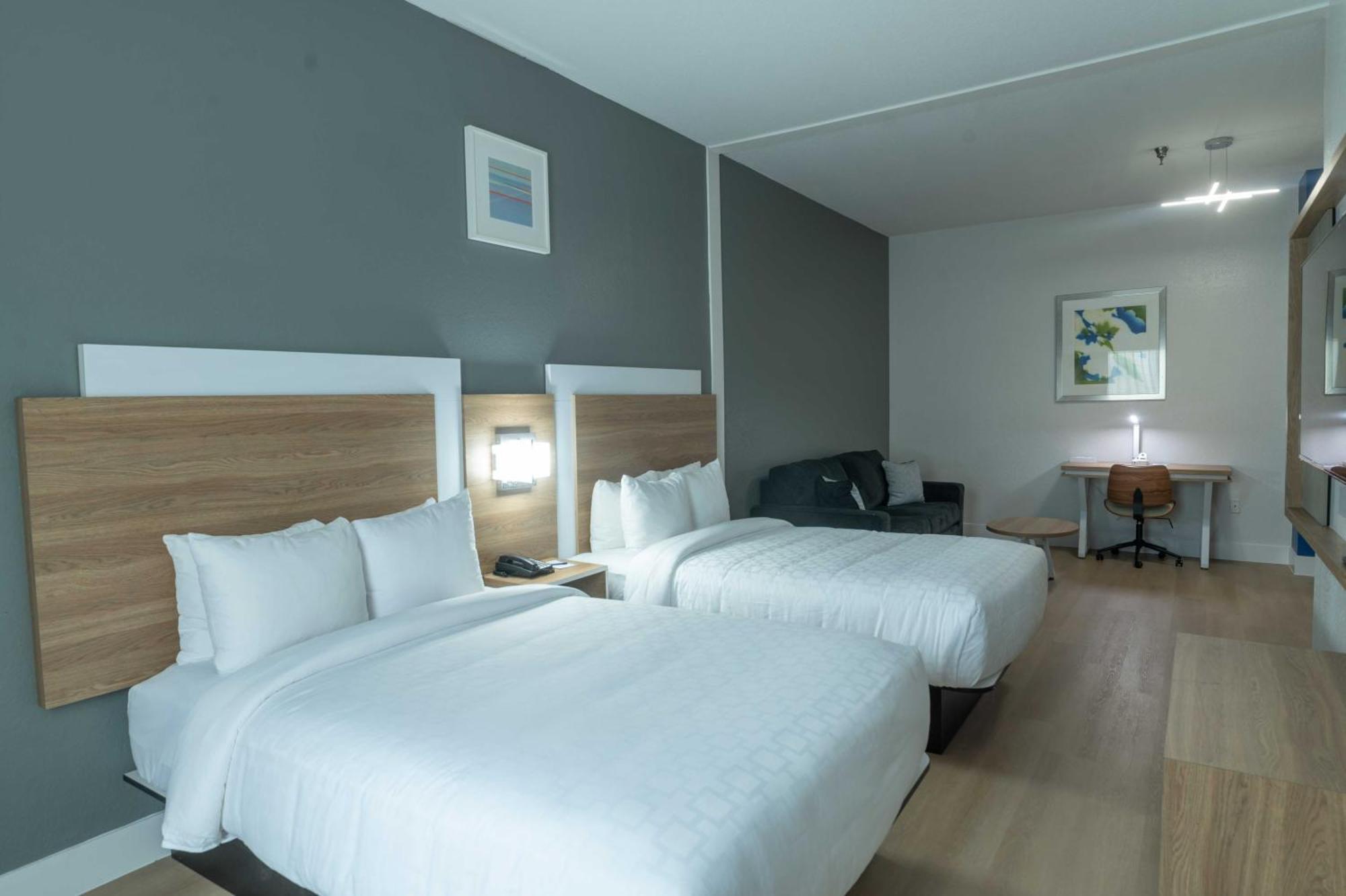 Suite with Two Double Beds - Non-Smoking/Interior Corridor