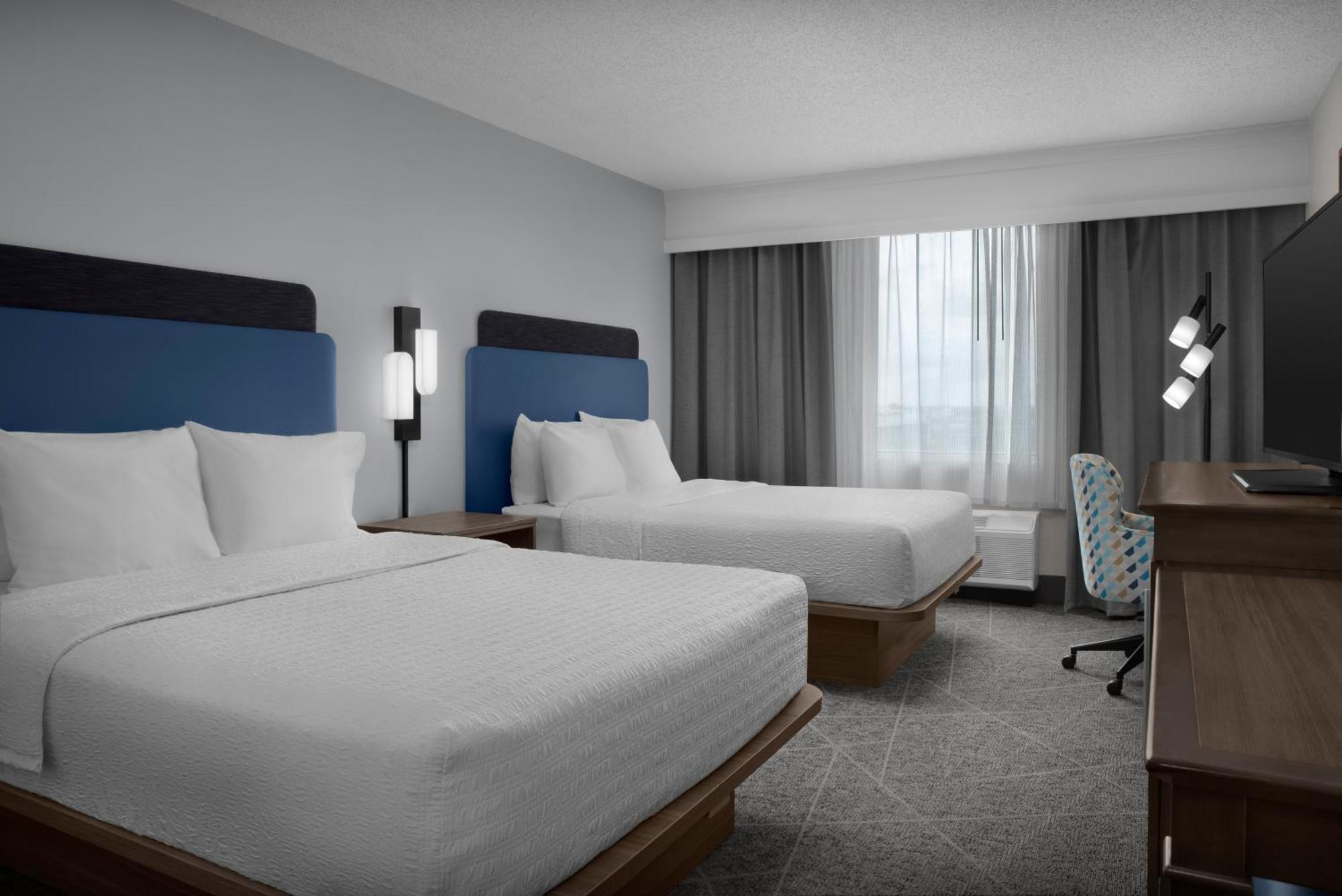 Room Two Queen Beds Non-Smoking