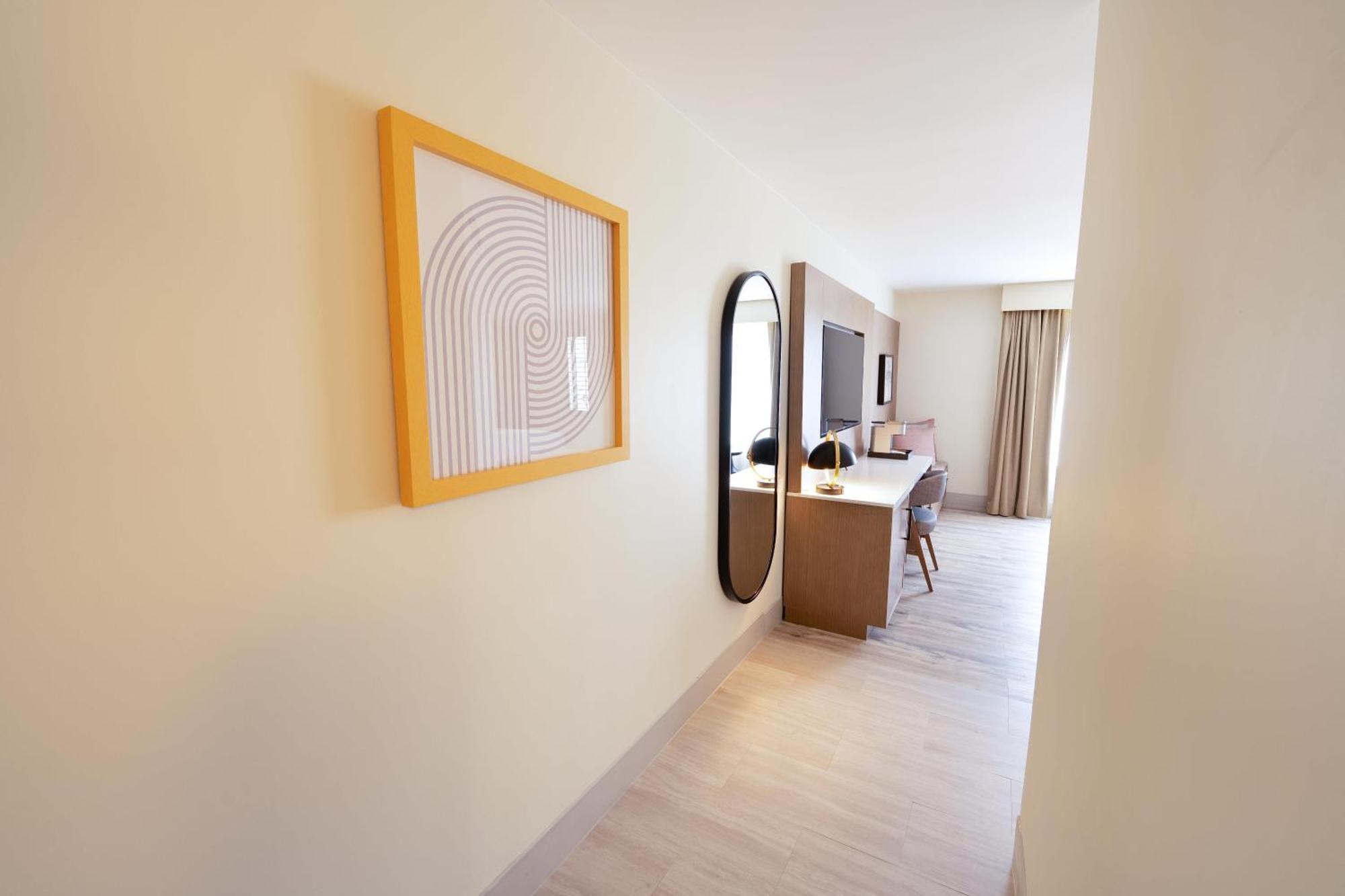 King Room with Balcony