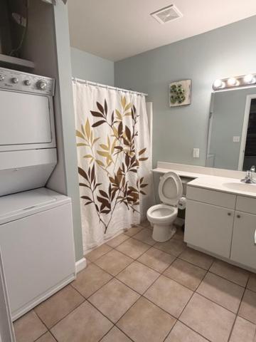 Superior One-Bedroom Apartment Ocean View,1746999698:JPEG