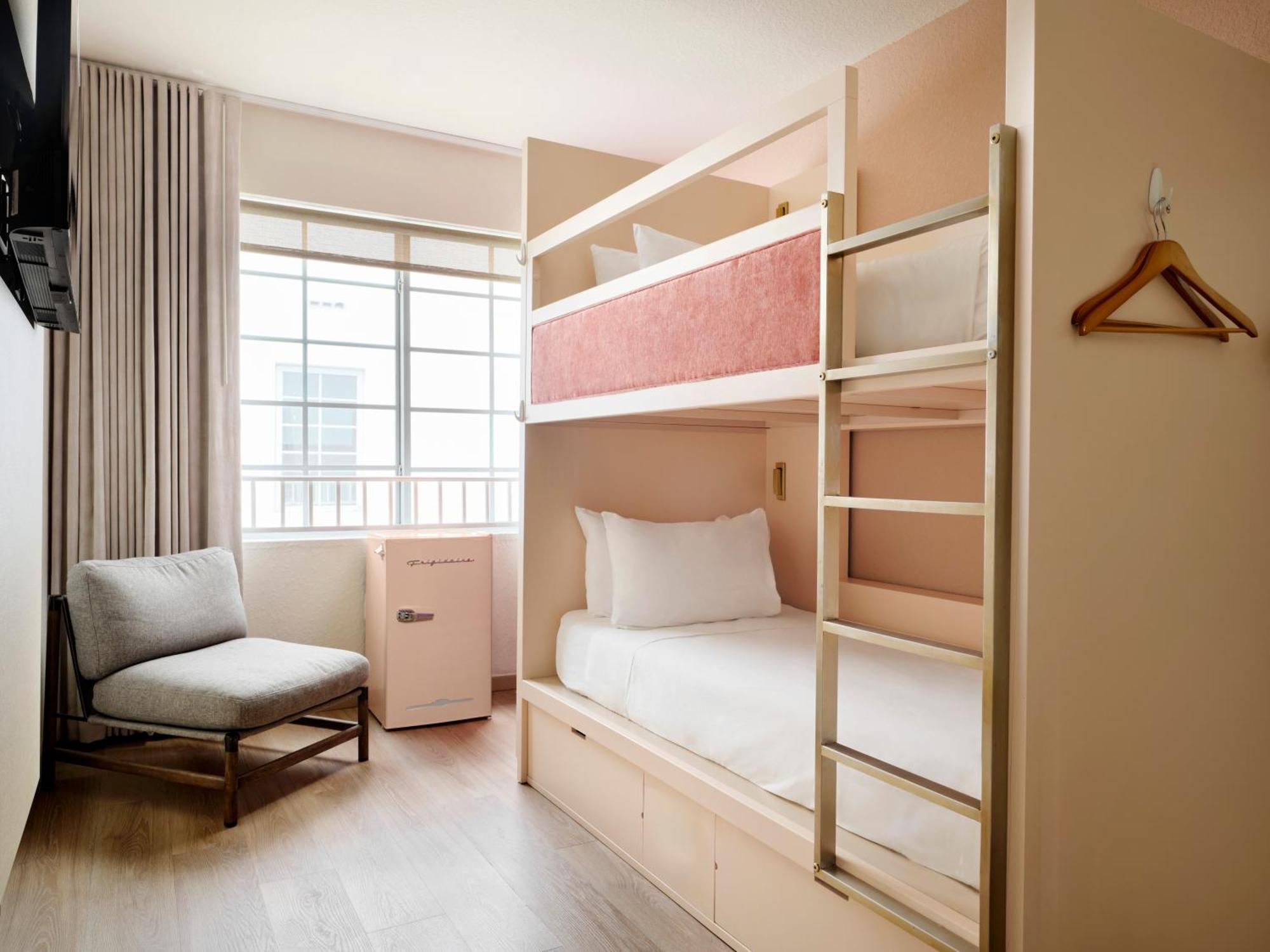 Double Bunk Room Two Twin Bunk Beds