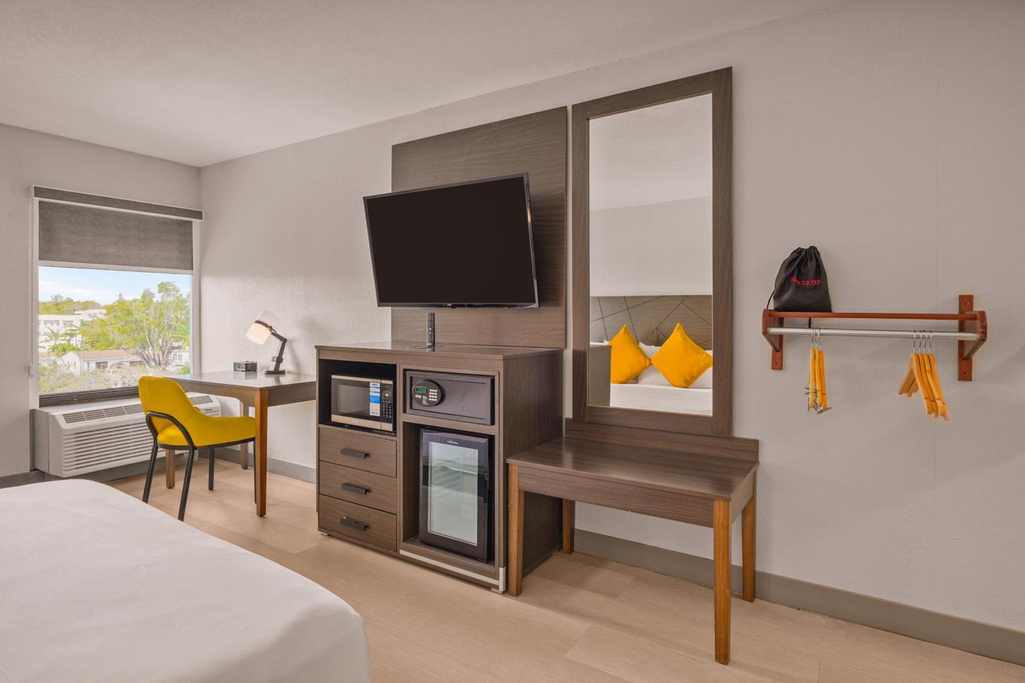 Kamer met Kingsize Bed - Geschikt voor Gasten met een Lichamelijke Beperking