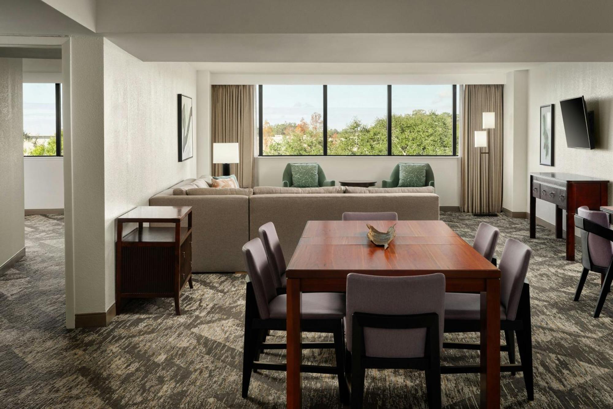 Penthouse Suite 1 King