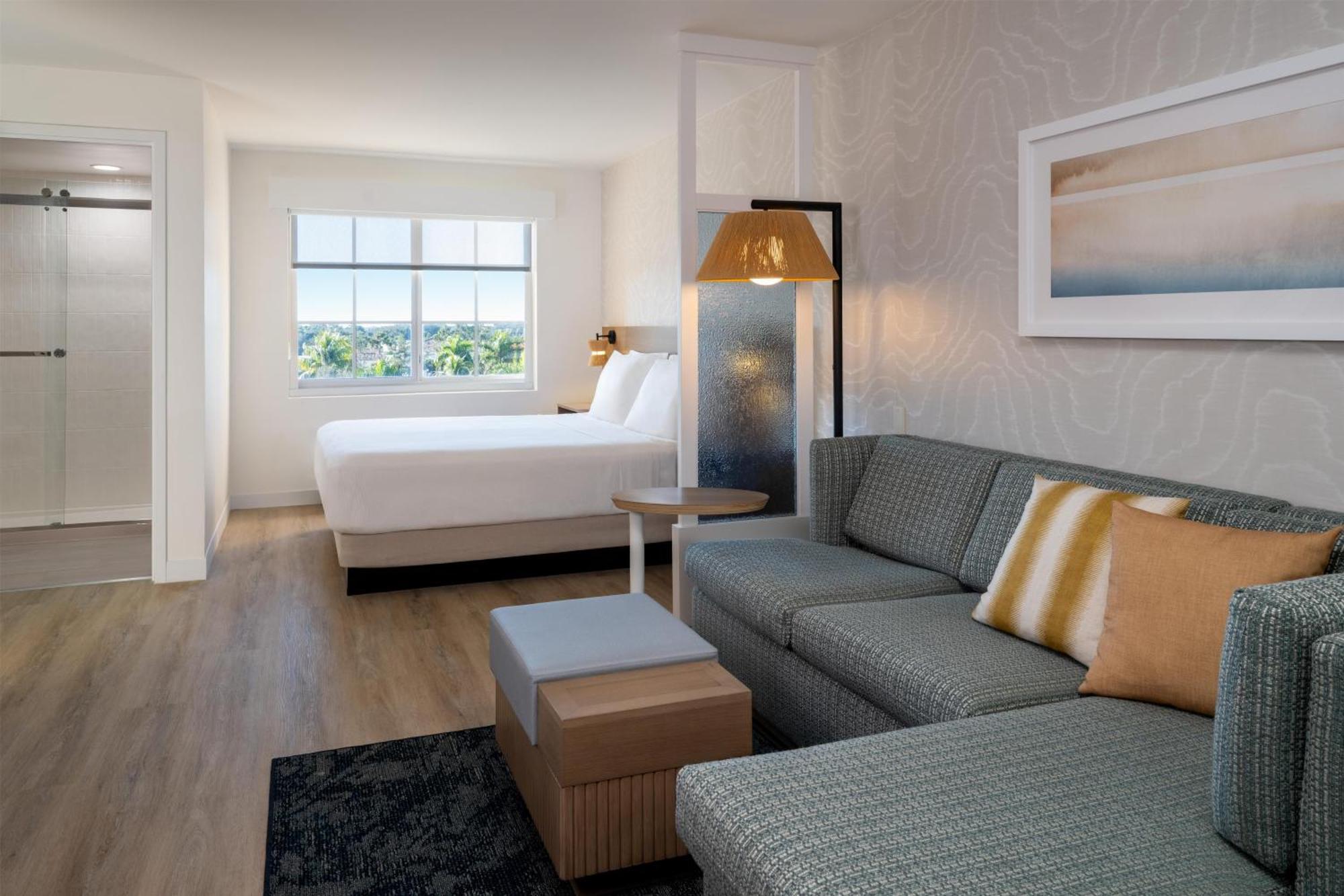 King Room with Sofa Bed - High Floor