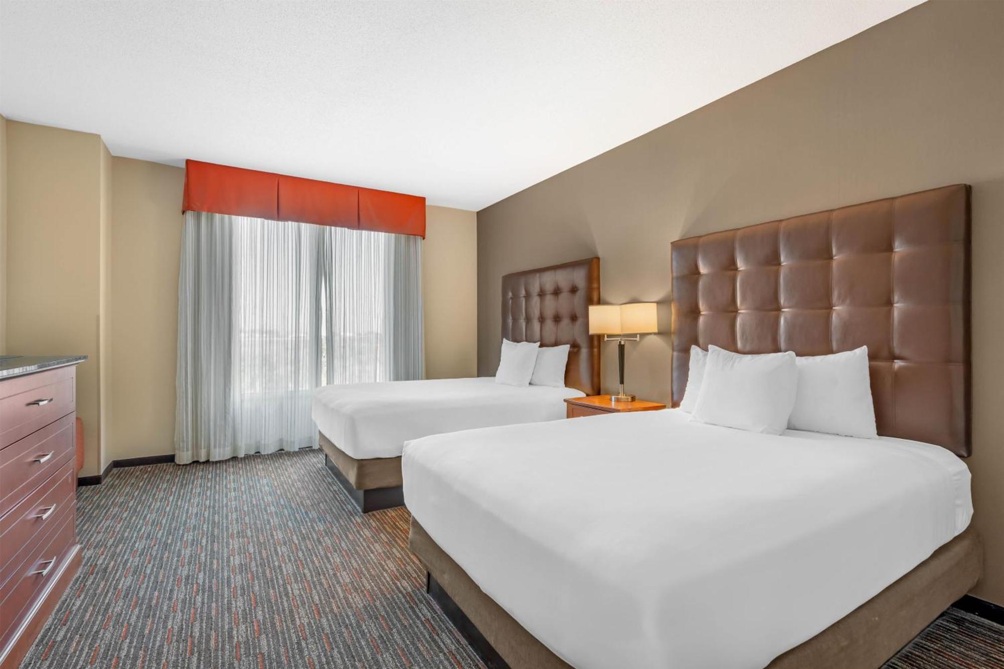 Queen Suite with Two Queen Beds,1758441959:JPEG