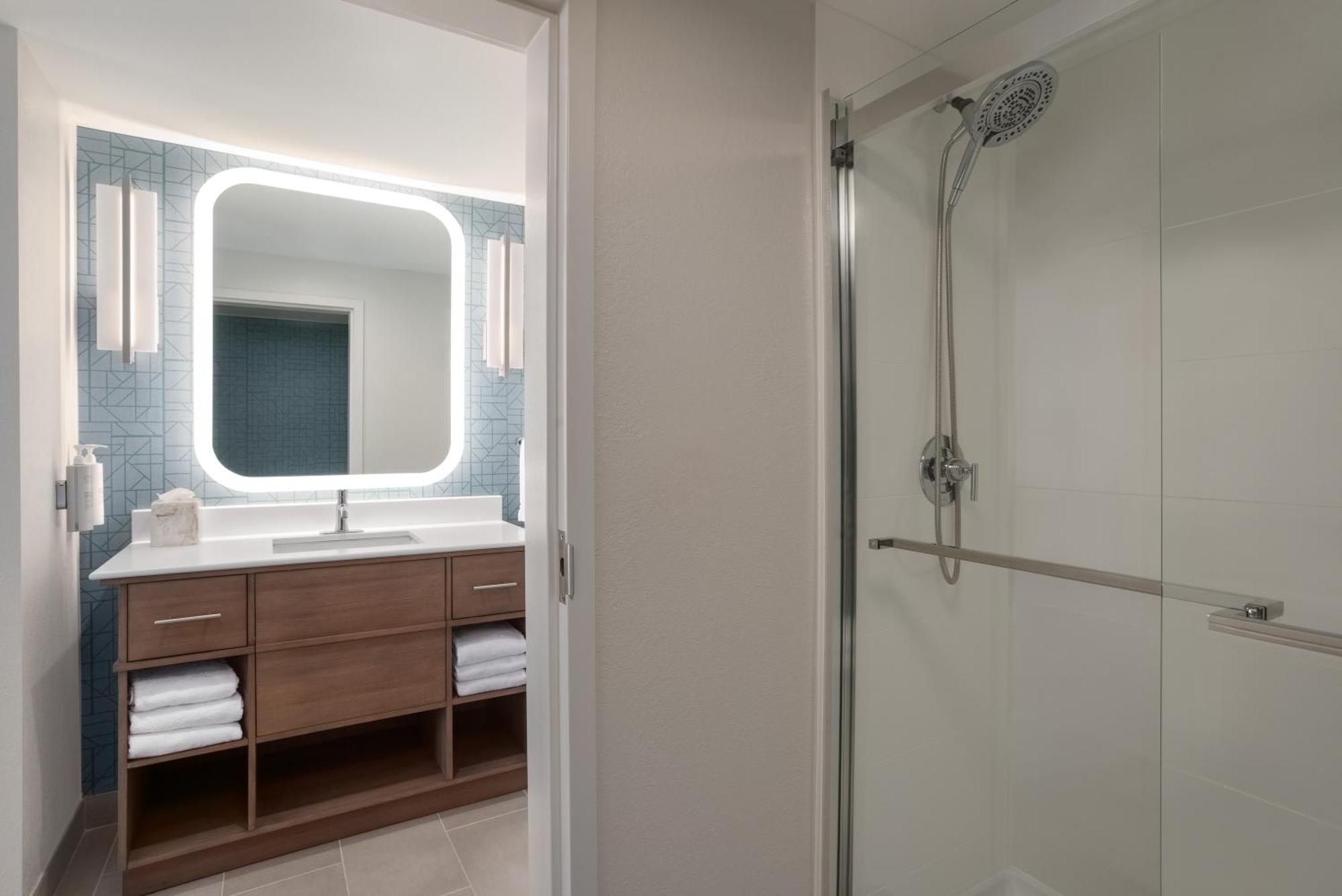 King Studio Suite - Non-Smoking,1758544683:JPEG