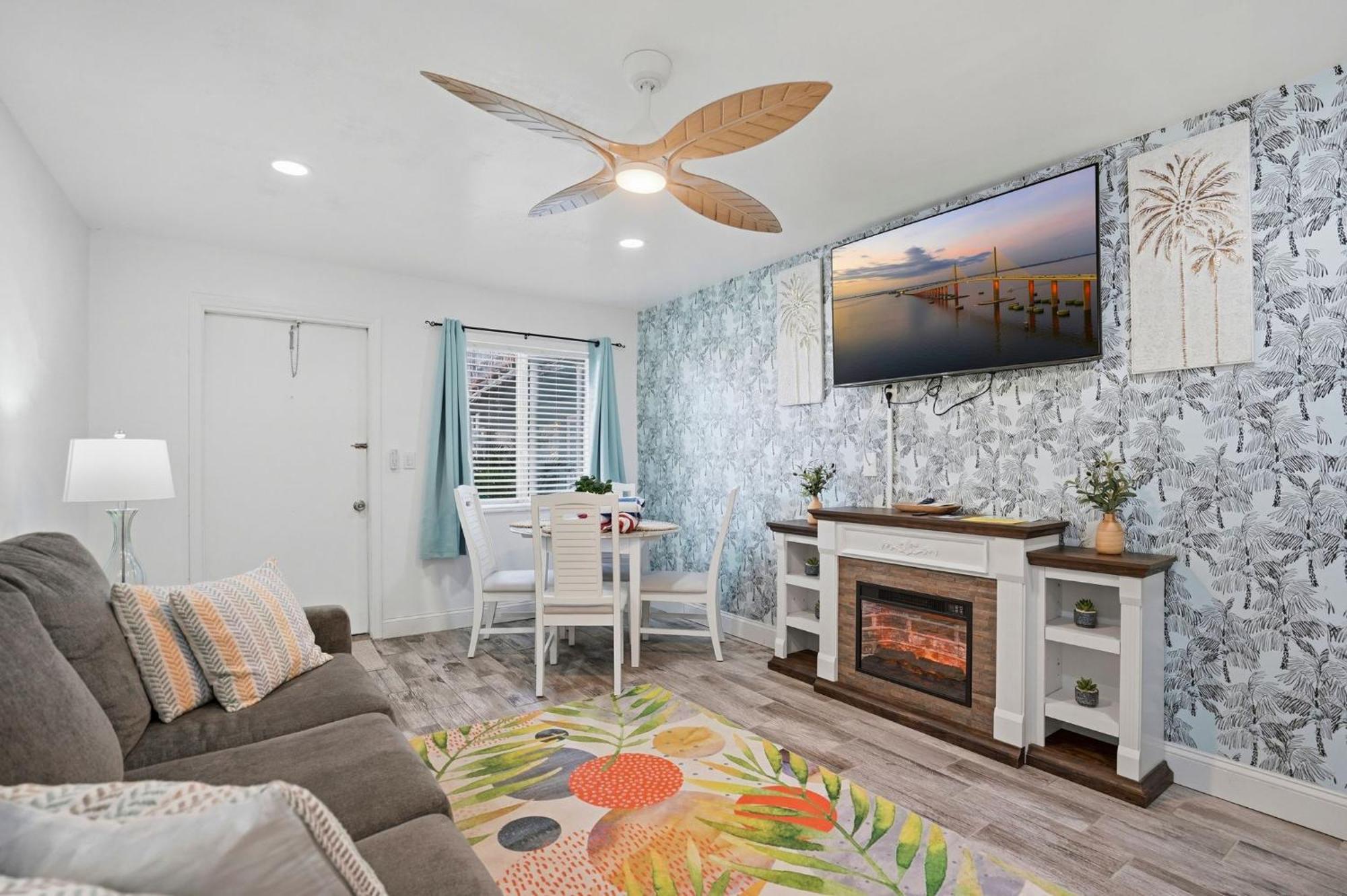 One-Bedroom Suite