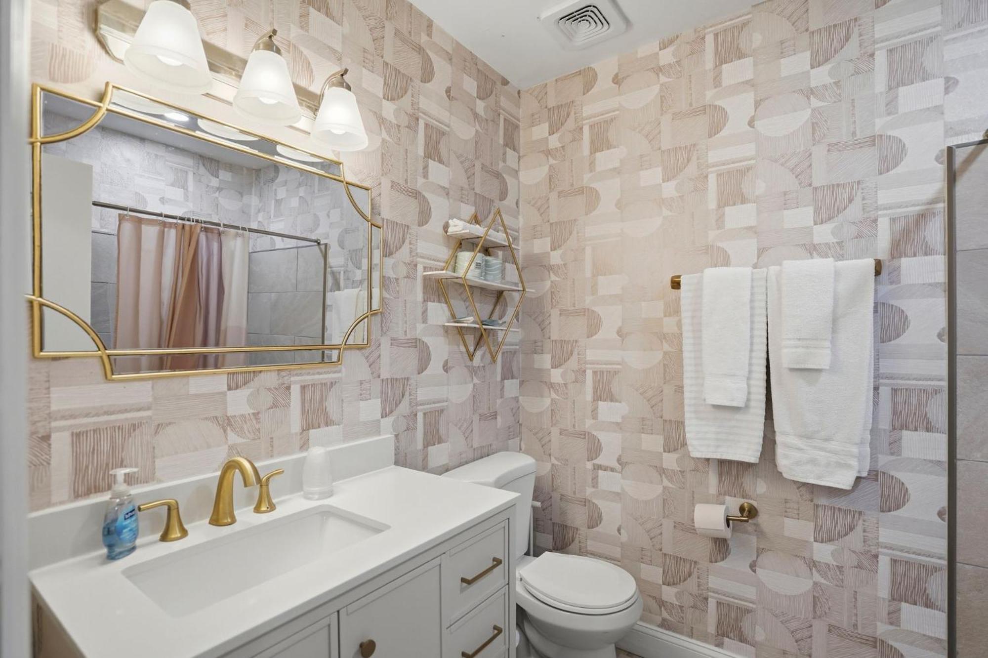 One-Bedroom Suite