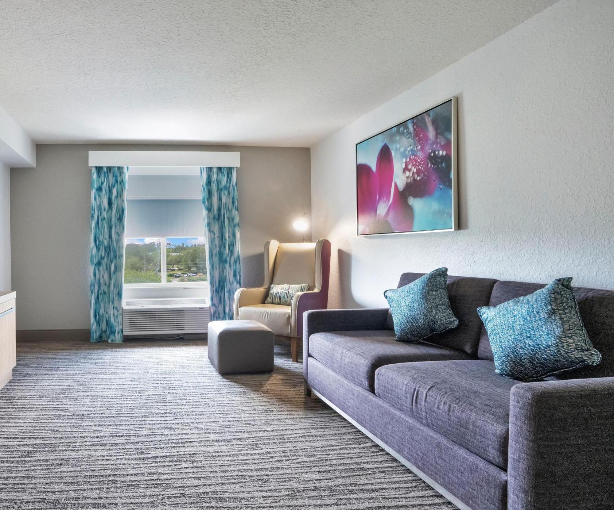 King Suite Whirlpool,1769517721:JPEG