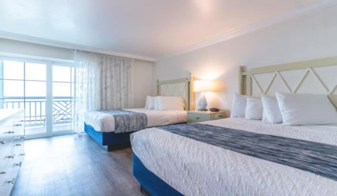 Bayview One Bedroom Two Queen Suite