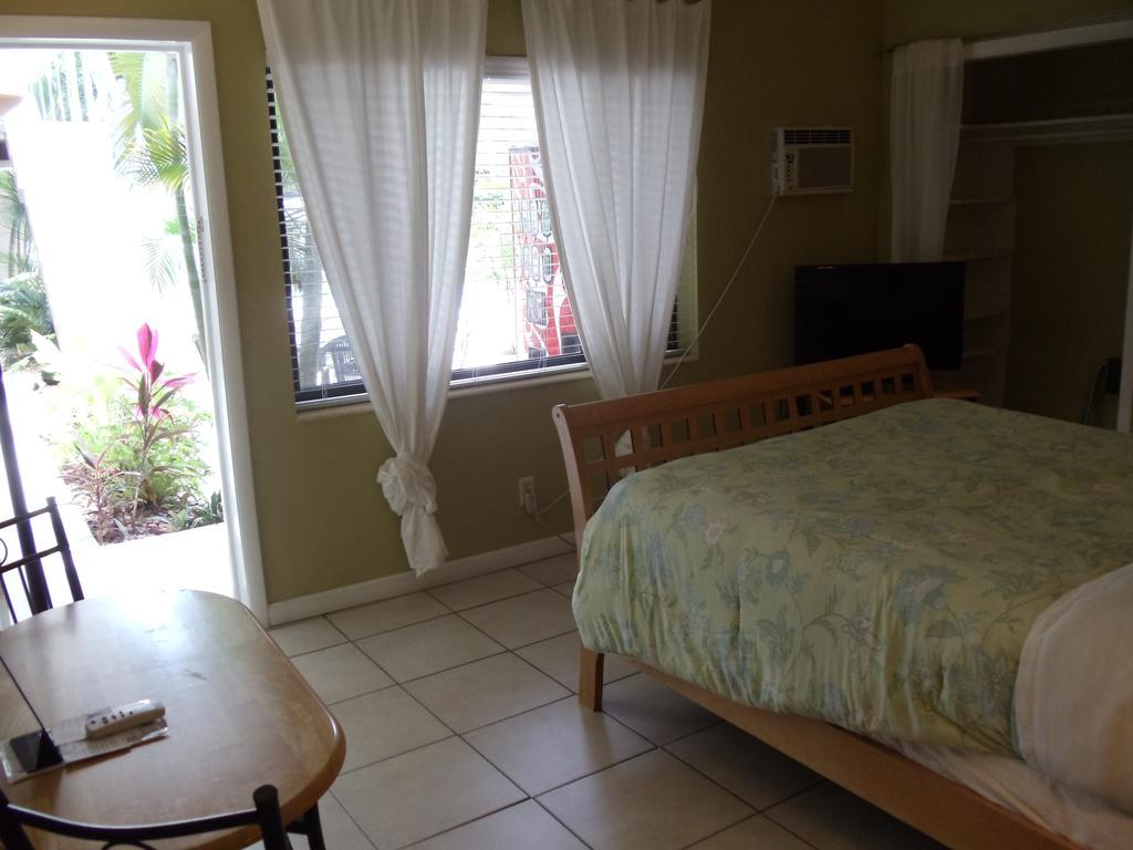 Chambre Lit Queen-Size - 2