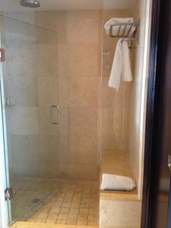 Apartment,400839051:JPEG