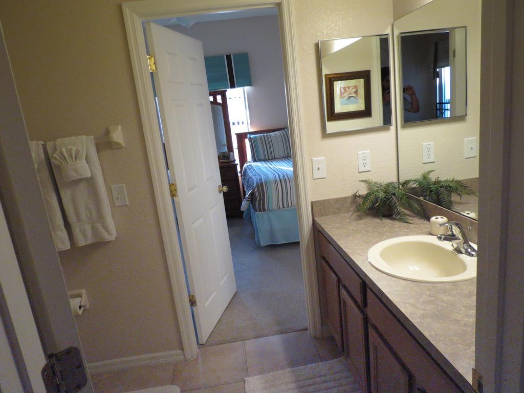 Holiday Home,440756157:JPEG