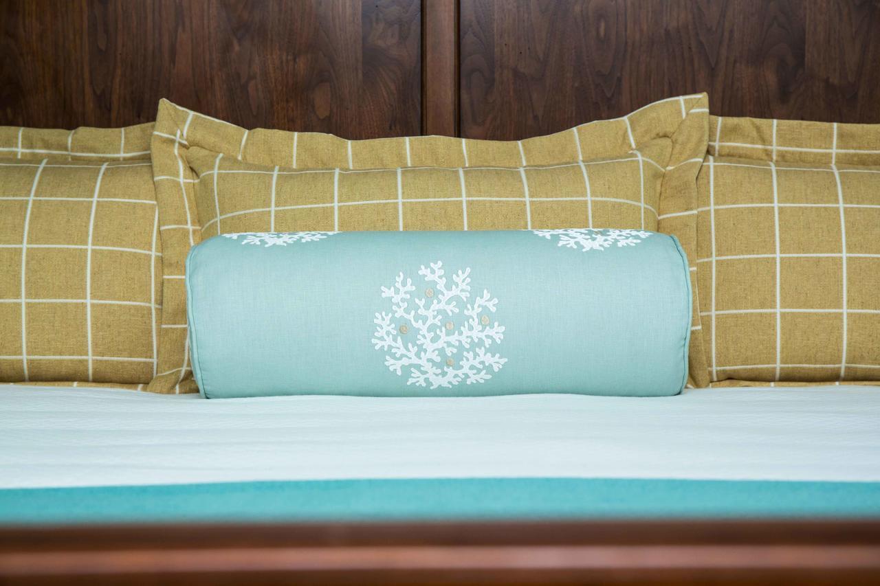 Courtyard View Room with Two Queen Beds,711661942:JPEG