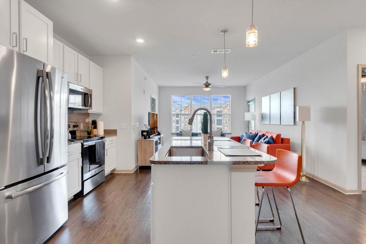 Two-Bedroom Apartment,628058874:JPEG