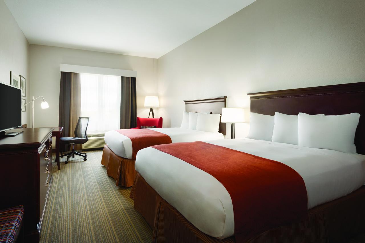 Queen Room Two Queen Beds Disability Access or Non-Smoking,687807708:JPEG