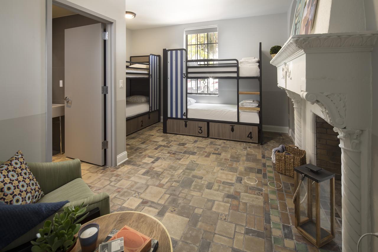 Private 4-Bed Room,1216939108:JPEG