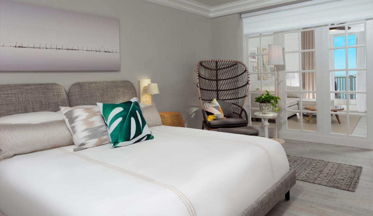 King Suite Ocean Front,1276576639:JPEG