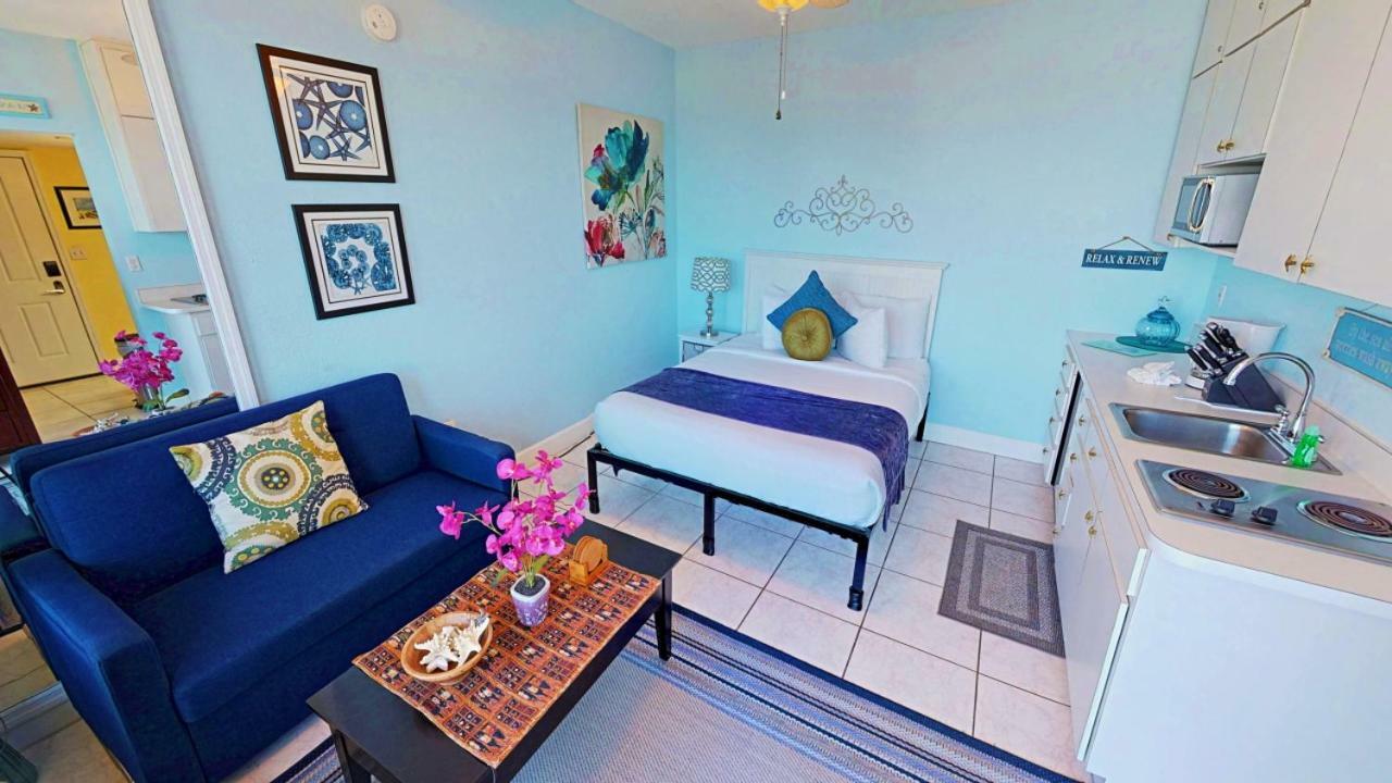 Executive Double Ocean & Bay View 602