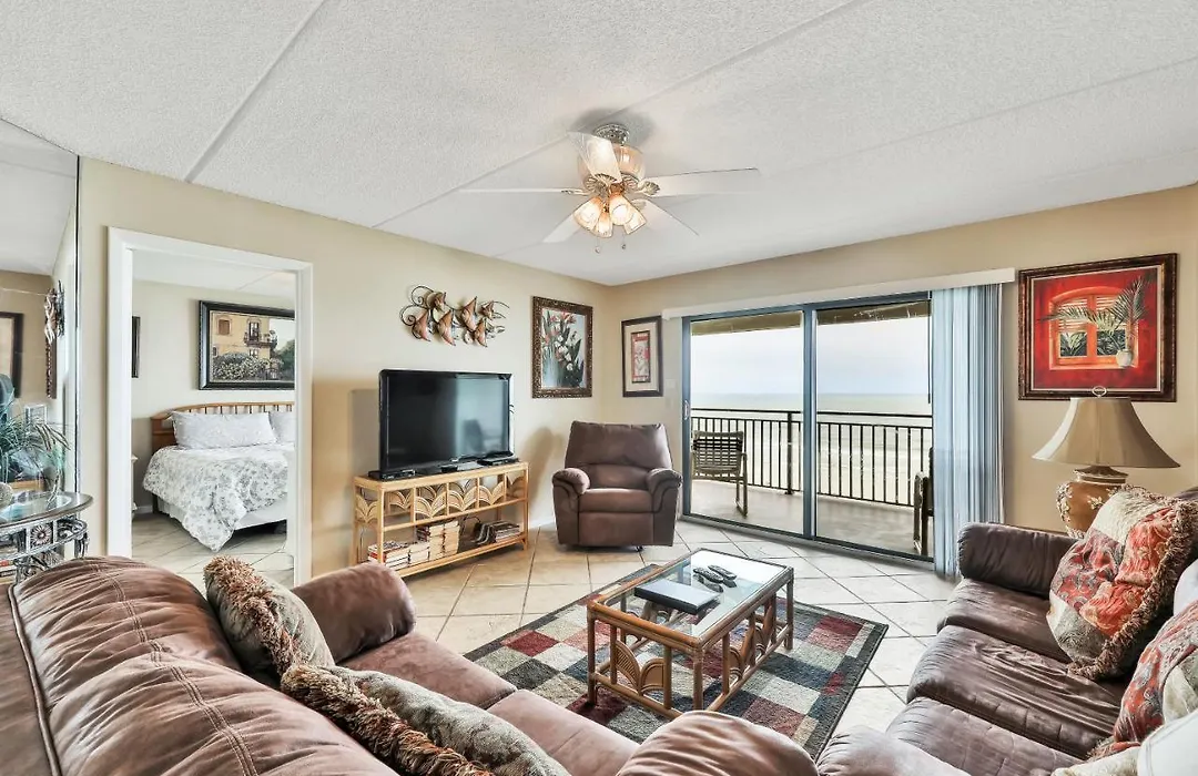 Oceanfront Windjammer Getaway-1