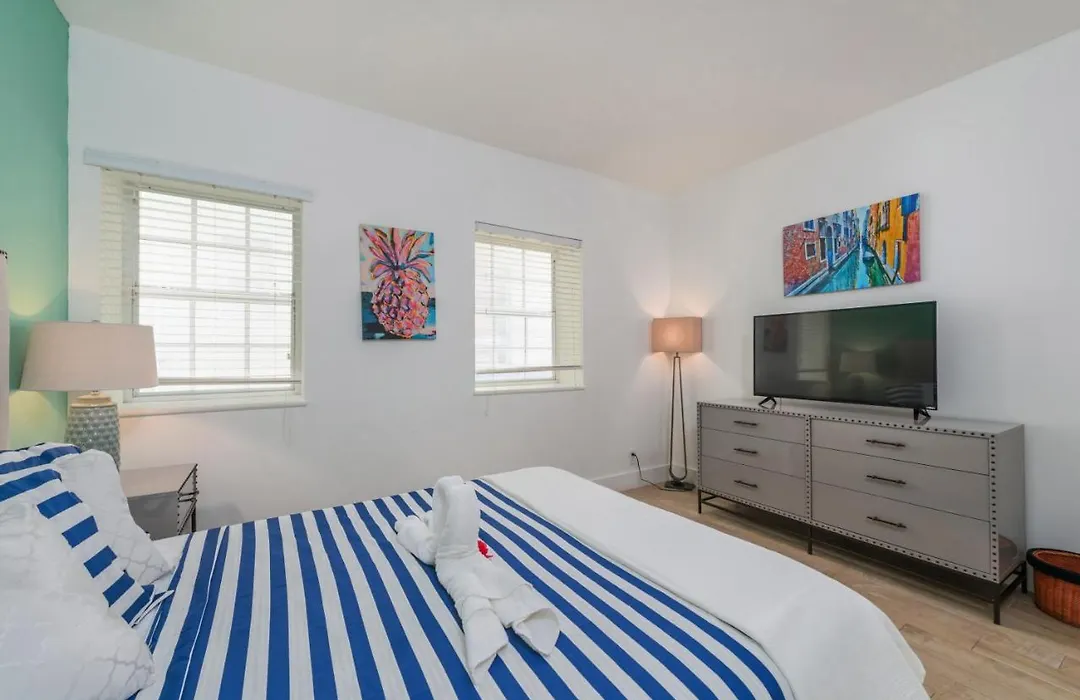 Sobe Lux Suites On Ocean-1