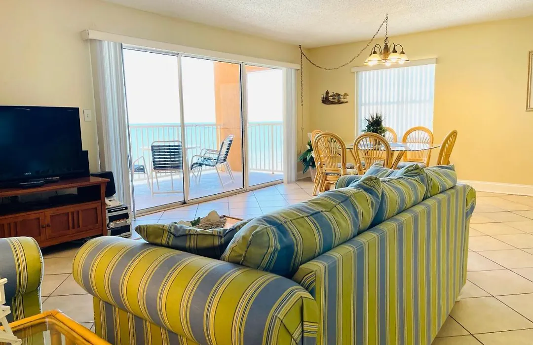 Holiday Villas III-1