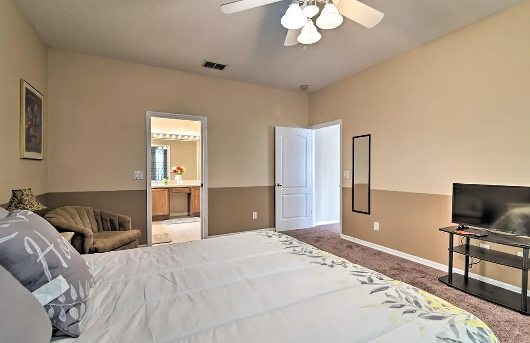 Spacious Brandon Home About 12 Miles To Tampa!-1