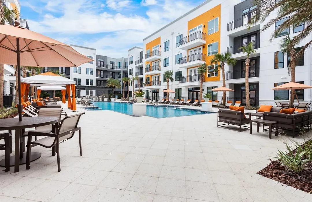 Stay Gia Modern 1 Bedroom Apartment With Swimming Pool At The Exchange-1
