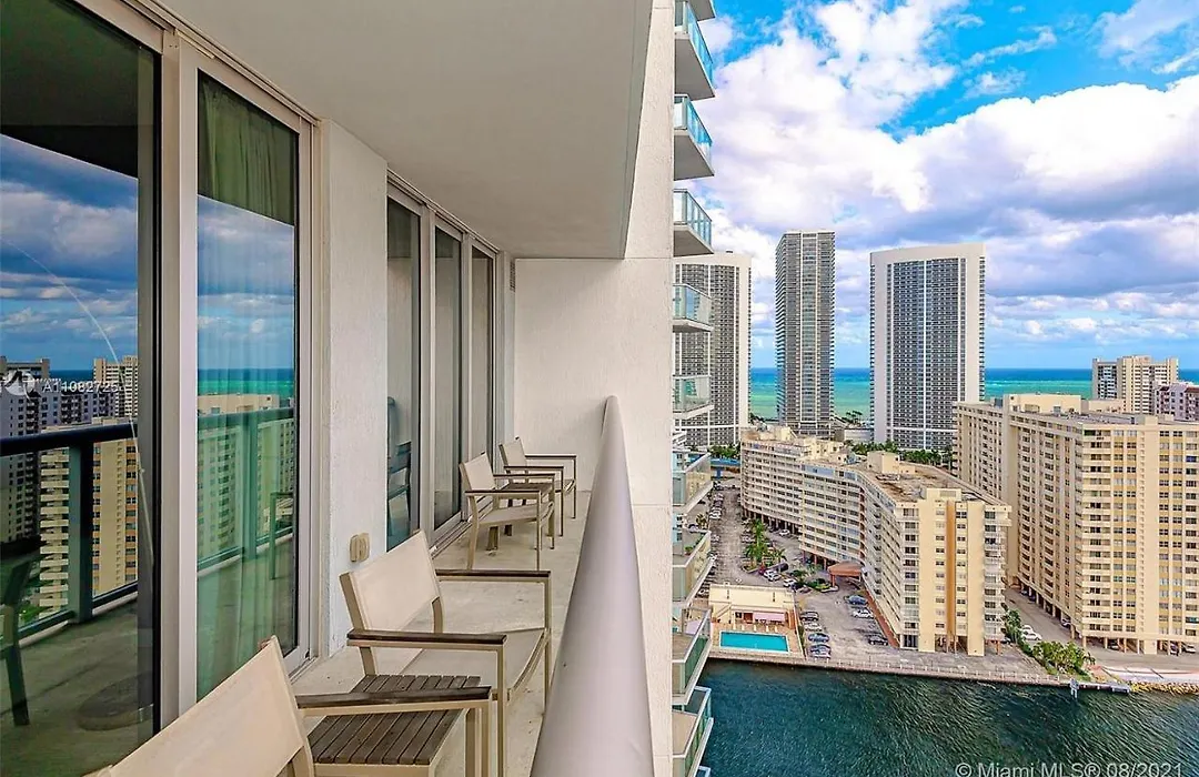Beachwalk Elite Hotels And Resorts-1