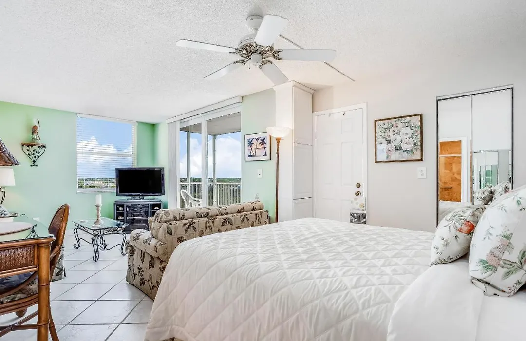 Bonita Beach Retreat-1