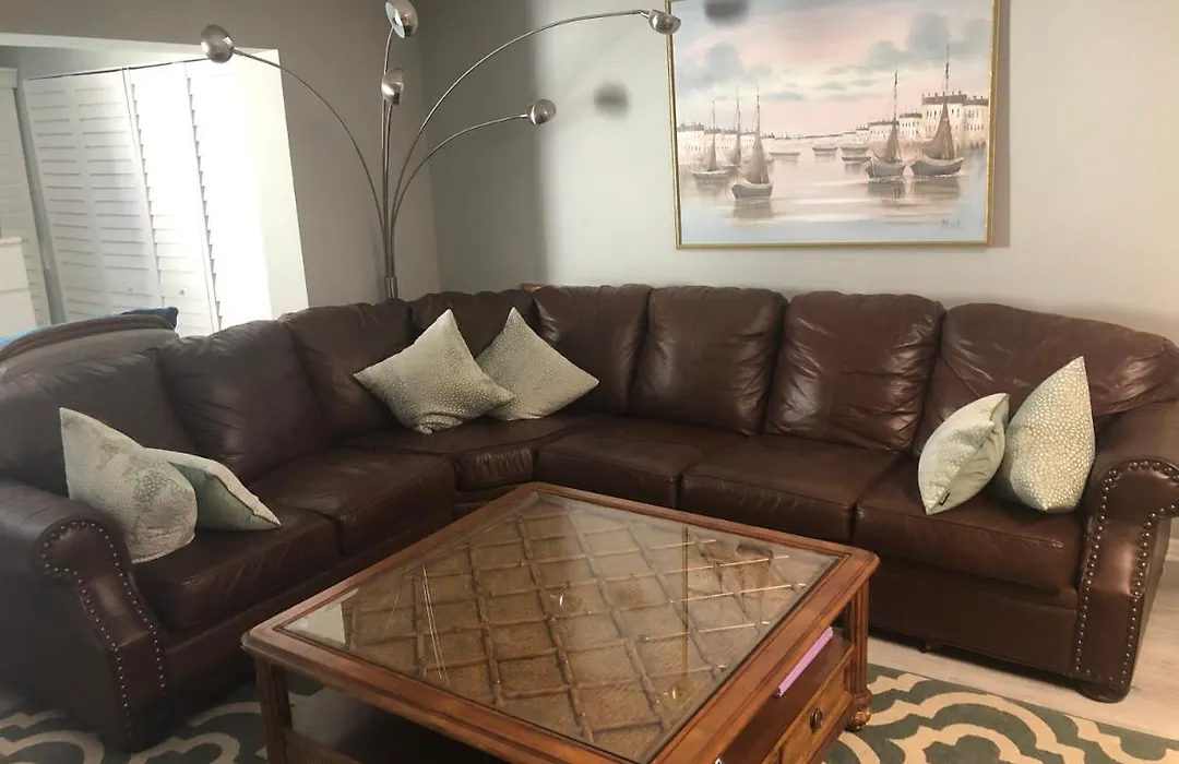 Lake View Coastal Home 3 Miles From Beach-1