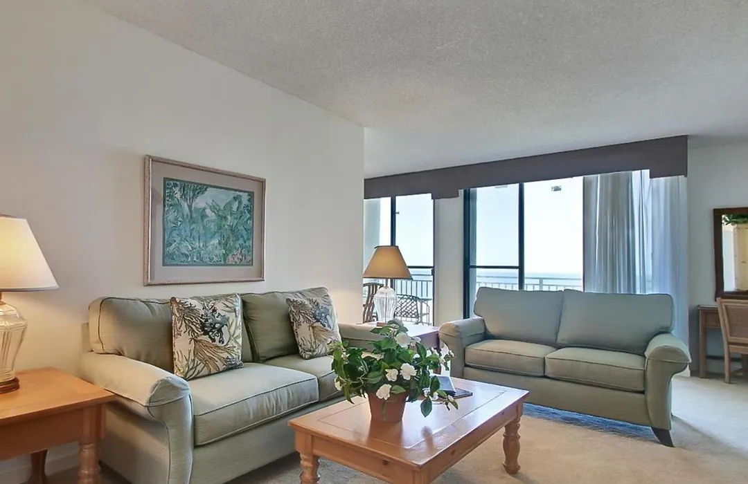 Waterfront Condo With Balcony, Views, Pool & Tennis-1