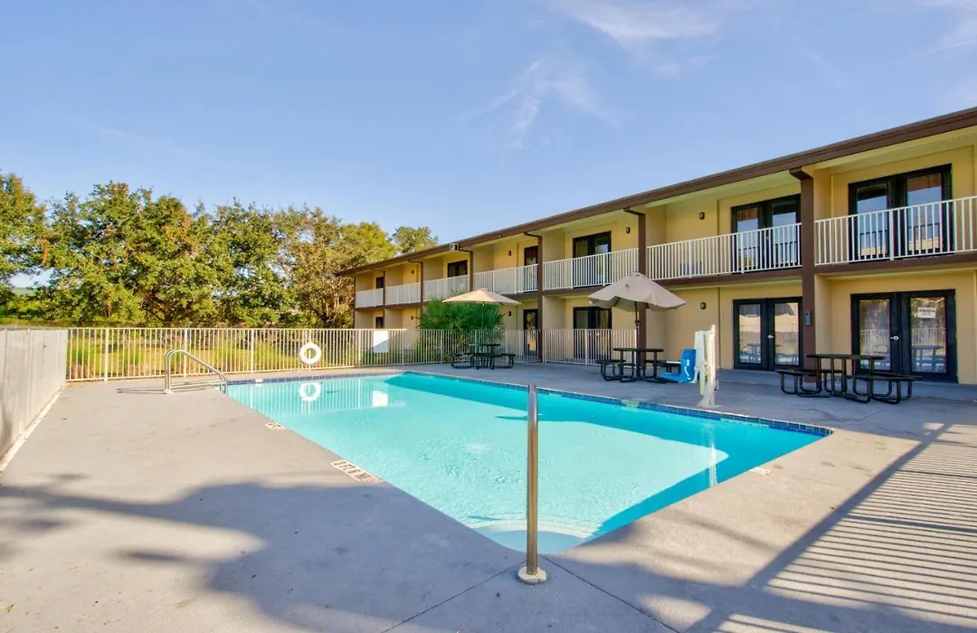Clearwater Hotel-1