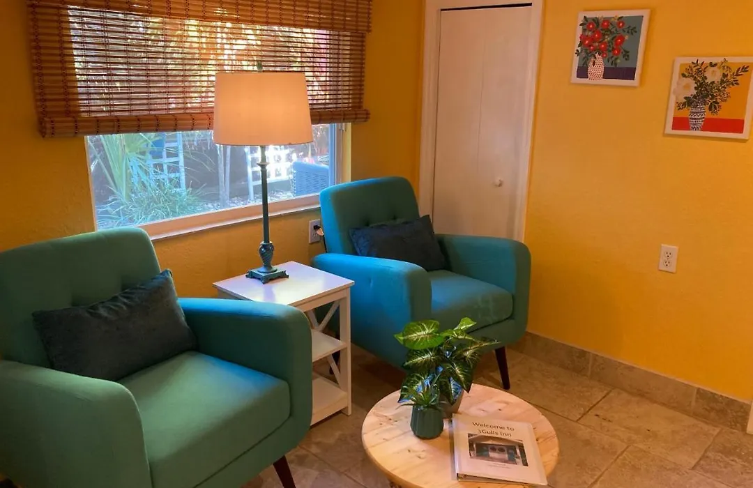 3Gulls Inn Ozona-Boutique Hotel-Steps From Restaurants & Brewery-Swimspa Pool-Pet Friendly-1