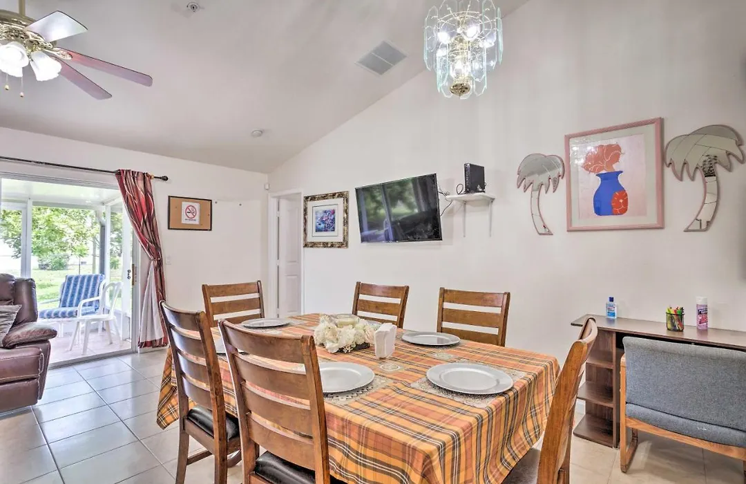 Well-Appointed Port St Lucie Home W/ Yard!-1