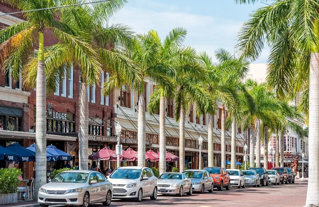 Carlos Pointe 121, 2 Bedrooms, Gulf Front, Elevator, Sleeps 6, Heated Pool-1