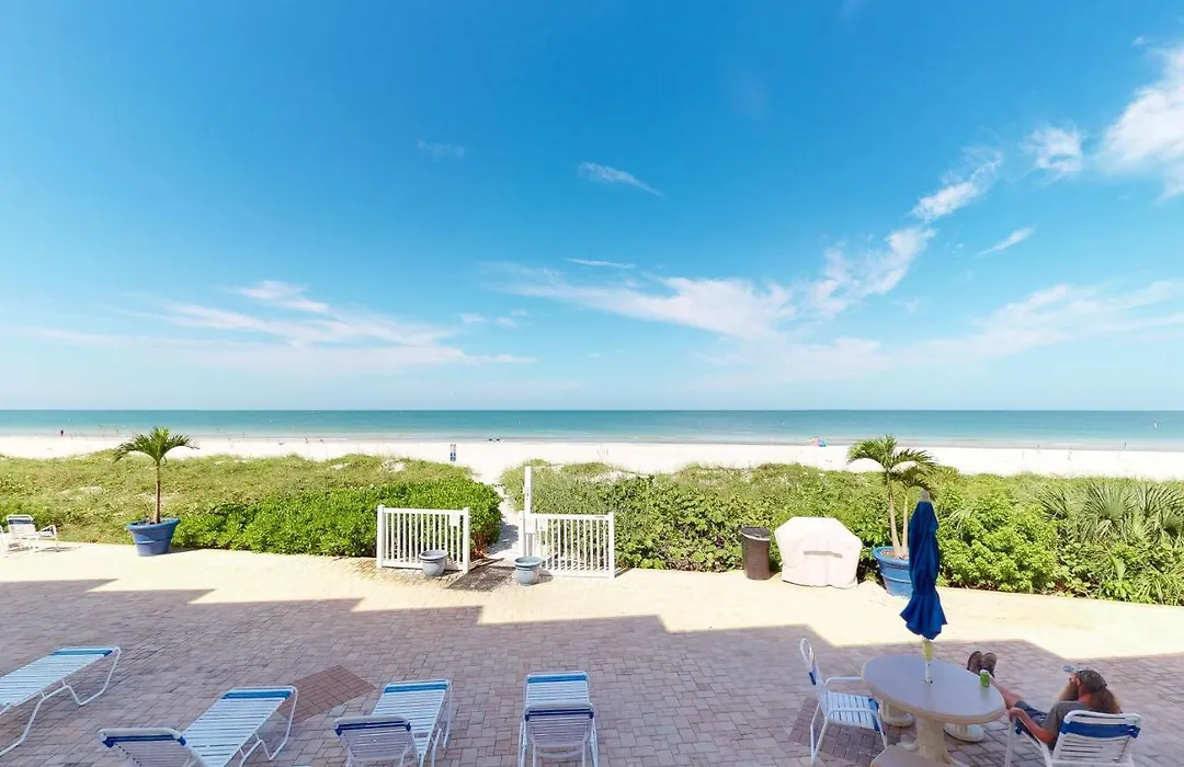 Belleair Beach Club 114-1