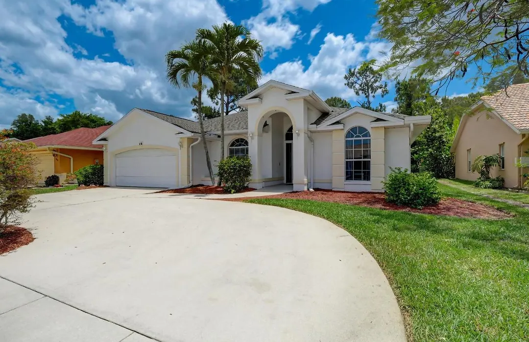 Piccadilly Beach House - Beautiful Updated Home, Private Pool, Minutes From Downtown 5Th Ave & Beaches!!!-1