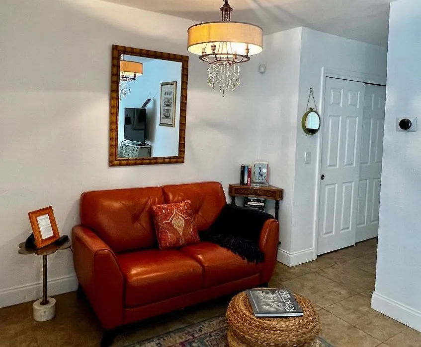 Wilton Manors Hideaway 2-1