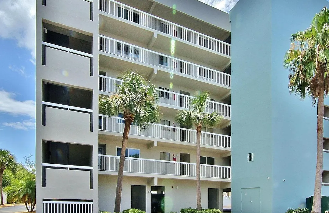 Water View 502-1