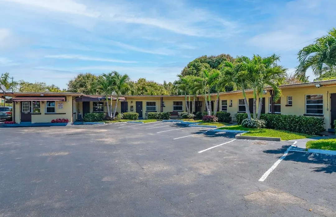 Tamiami Motel-1