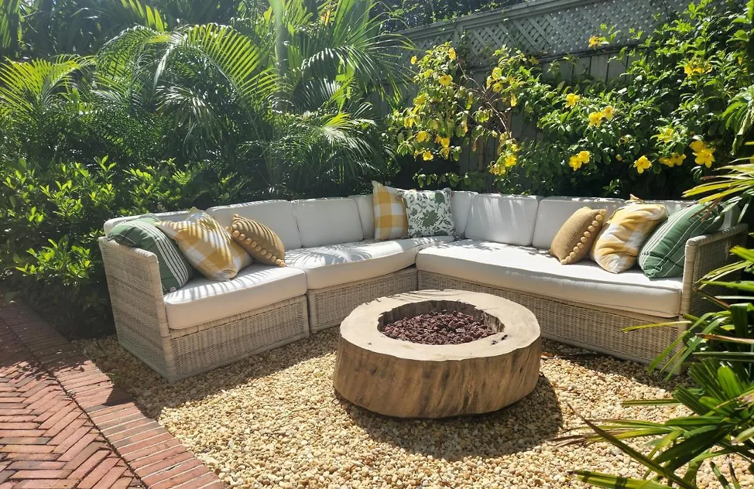 Gecko Lane Hideaway-1