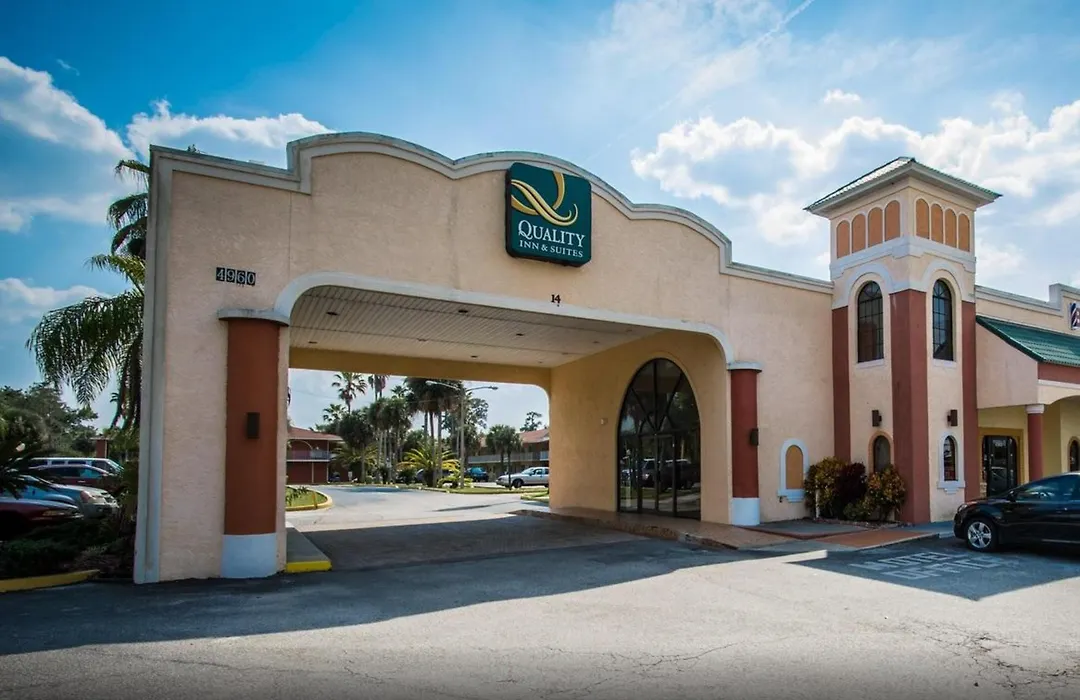 Quality Inn & Suites Eastgate-1