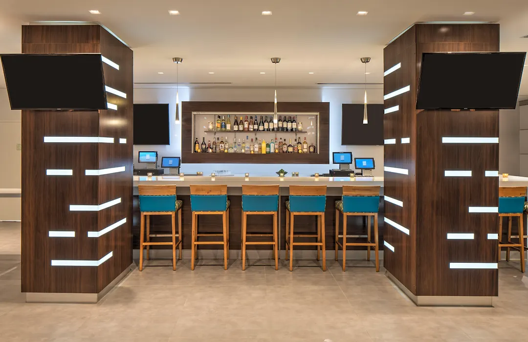 Hampton Inn & Suites Miami Airport South/Blue Lagoon-1