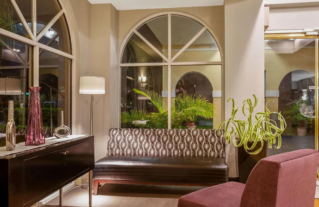 La Quinta By Wyndham Miami Lakes-1