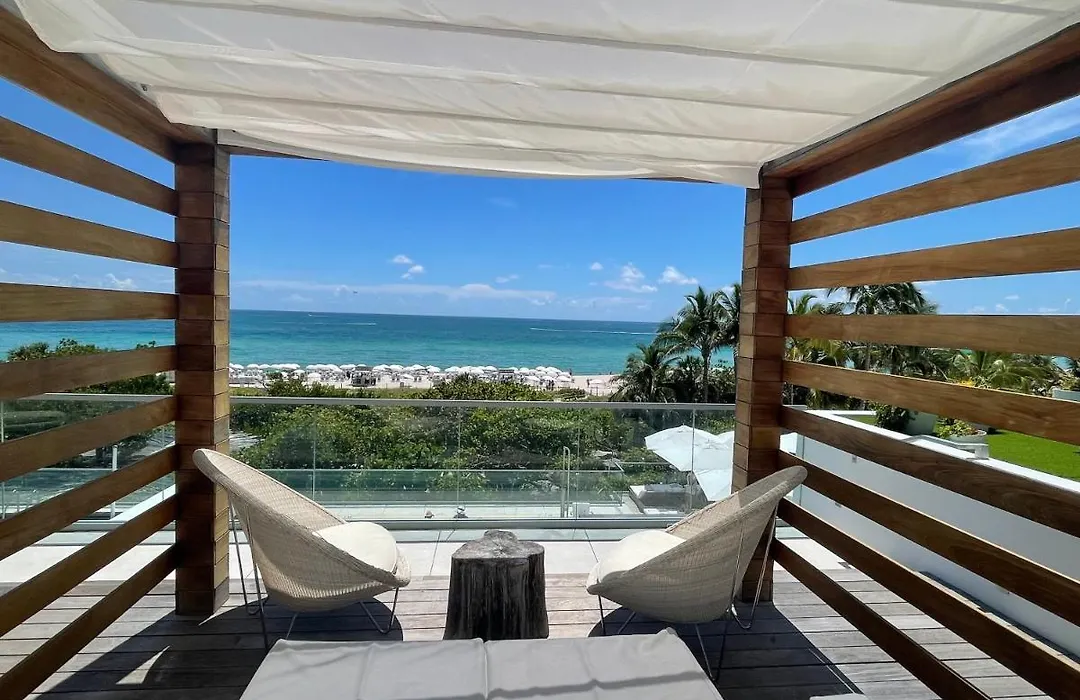 Large 1 Bedroom Apartment At Roney Palace Sleep 8-1