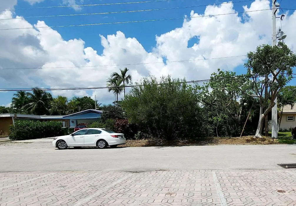A3 - Endless Summer Vacation Rental - 15 Minutes To Air & Beach & Cruise-1