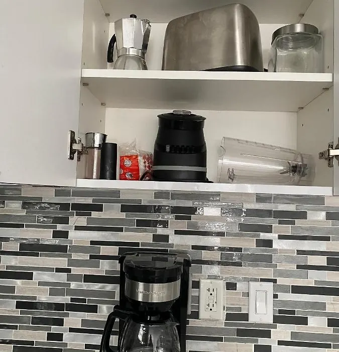 Modern Home, Excellent Location Miami-1