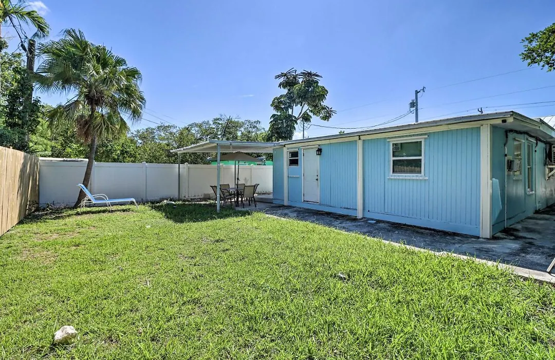Cozy Key West Beach Cottage: Walk To Beaches!-1